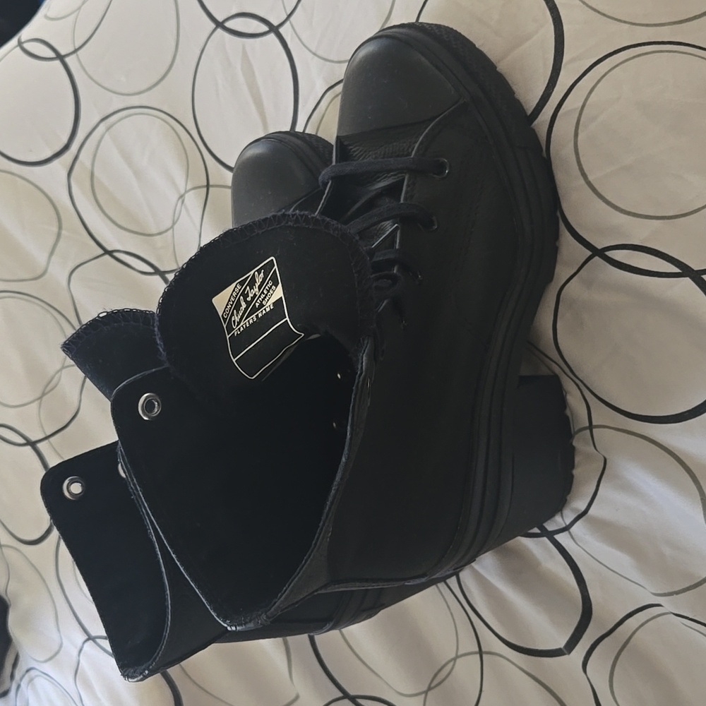 Boots - Picture 2 of 3